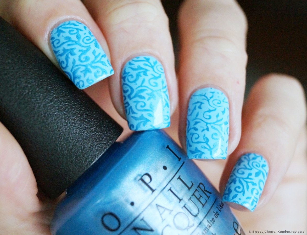  Essence the gel nail polish # 39 blue bubble di blue