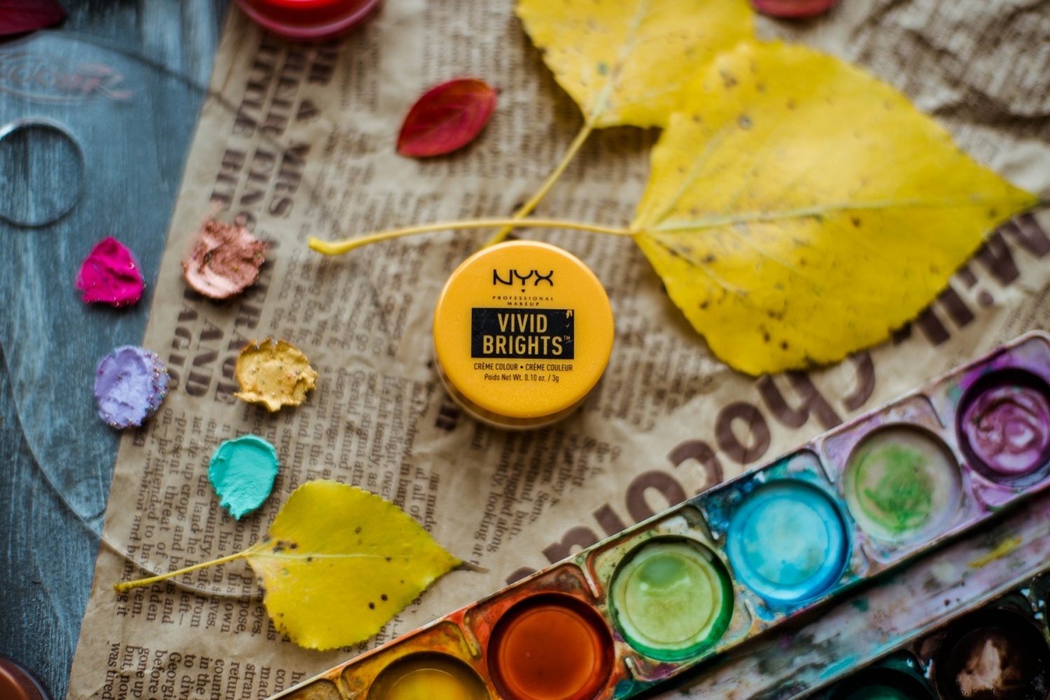  NYX Vivid Brights Crème Colour