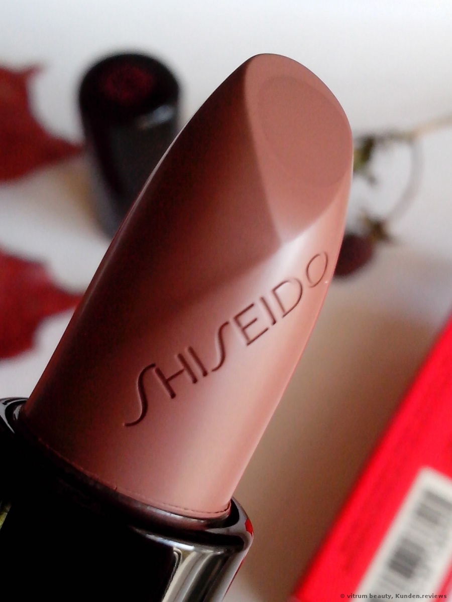 Shiseido Rouge Rouge Lippenstift Foto