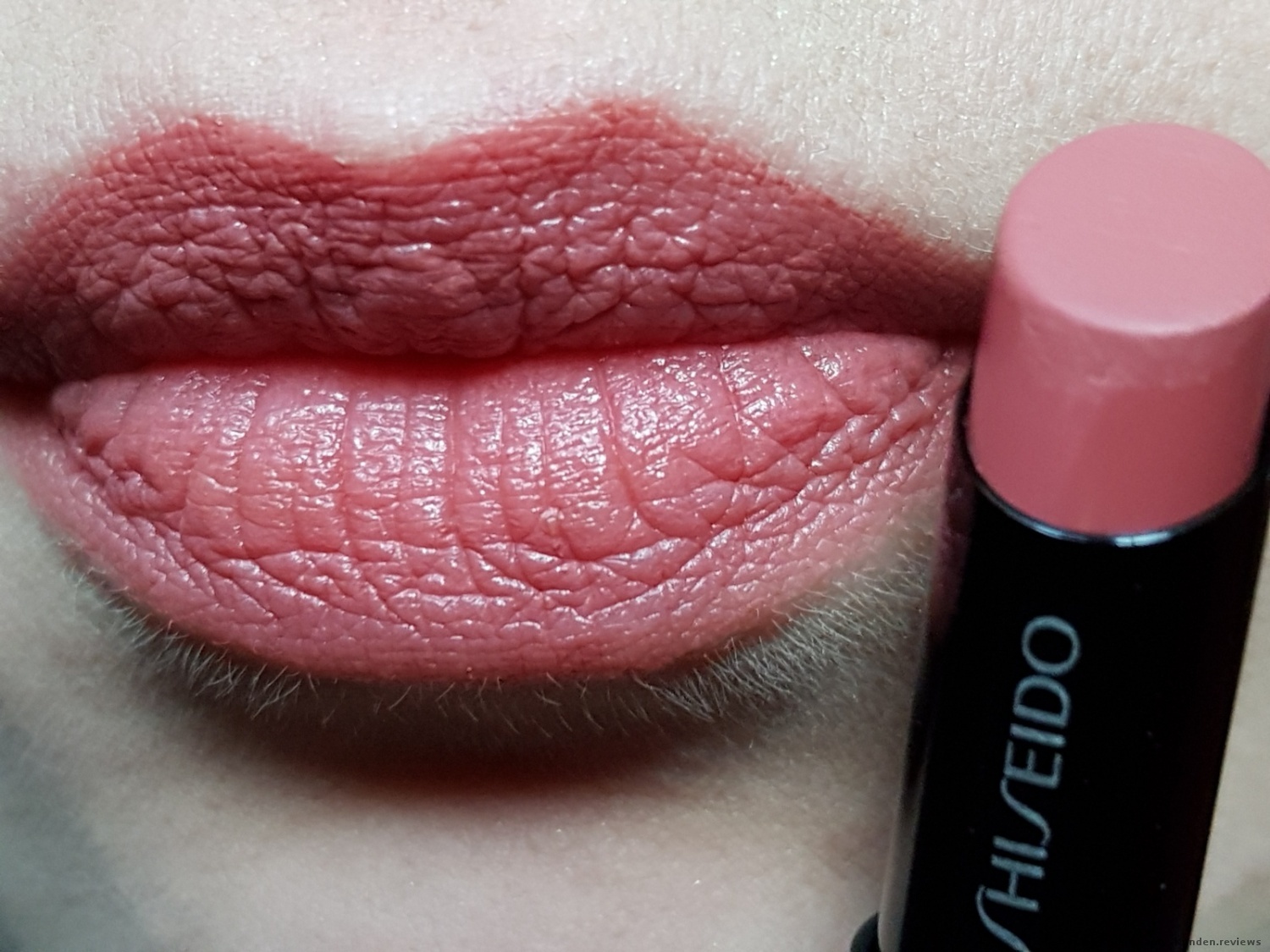 Shiseido VisionAiry Gel Lippenstift # 211 Rose Muse
