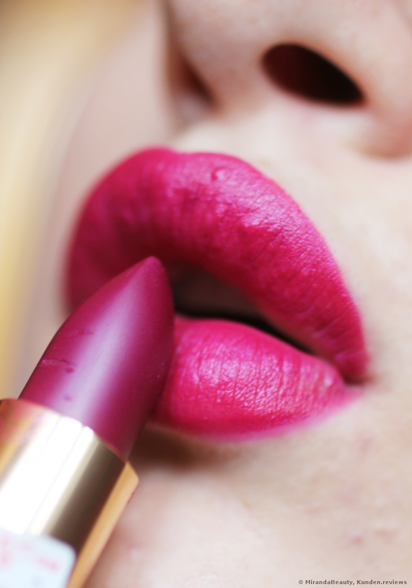 L'Oreal Color Riche Matte Addiction Lippenstift Foto