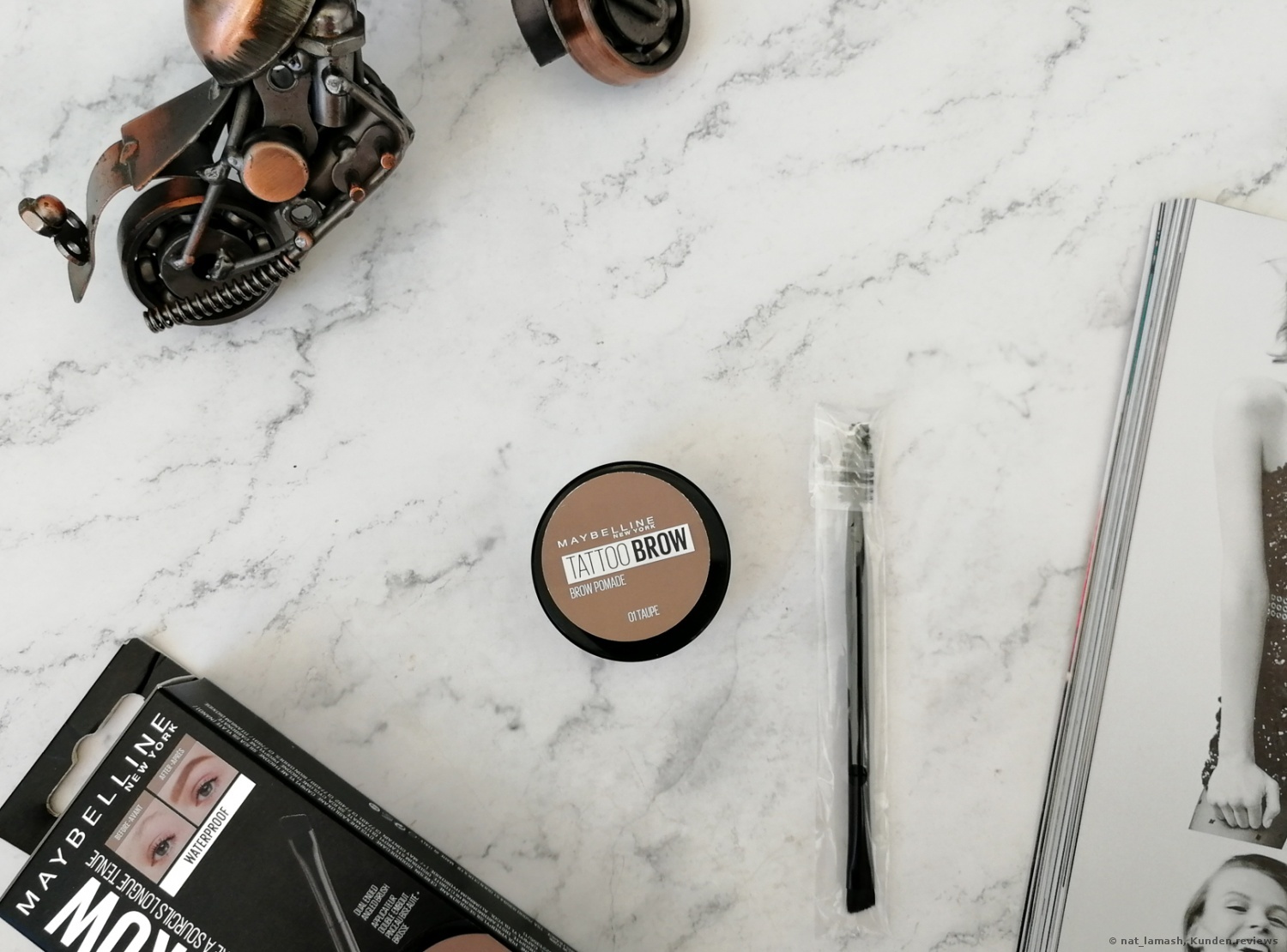 MAYBELLINE Tattoo Brow Pomade.  01 Taupe