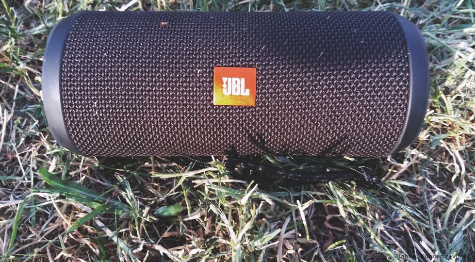 JBL Flip 3 Portabler Bluetooth-Lautsprecher Foto