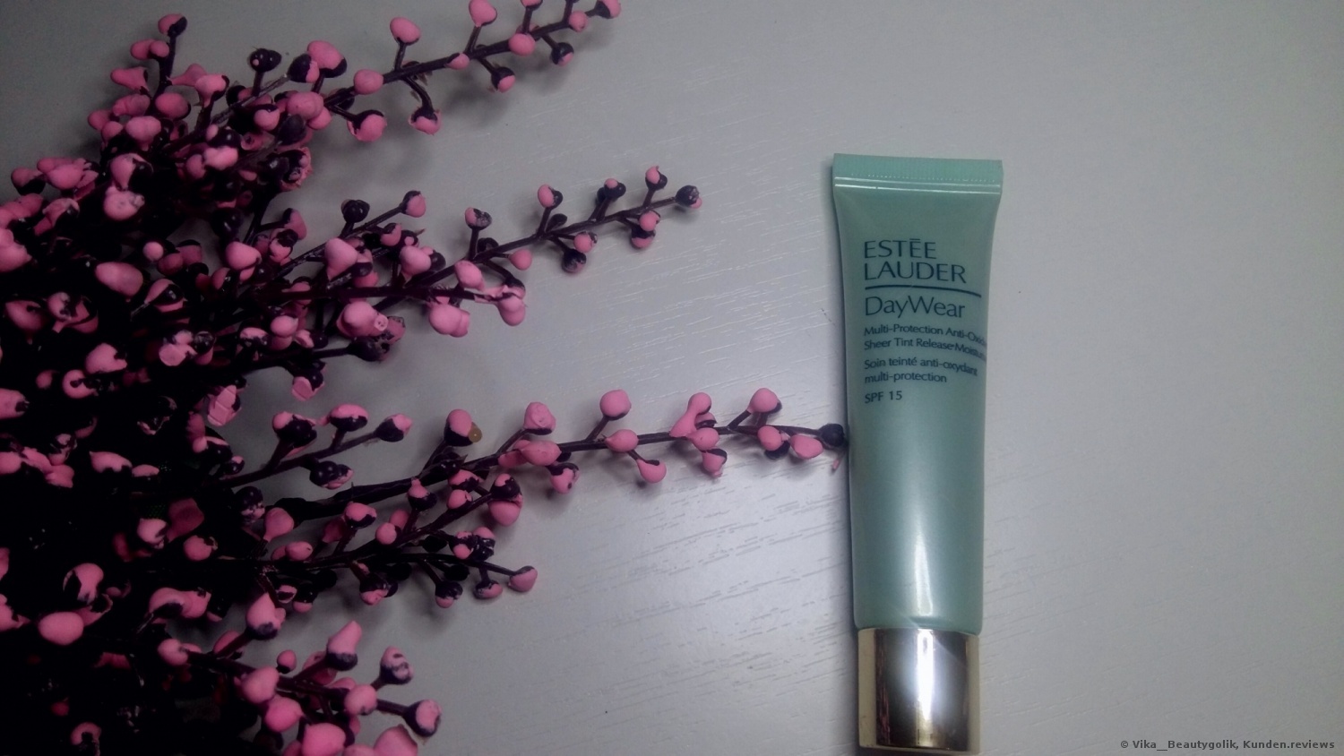  Estee Lauder DayWear Multi-Protection Anti-Oxidant Sheer Tint Release Moisturizer SPF 15