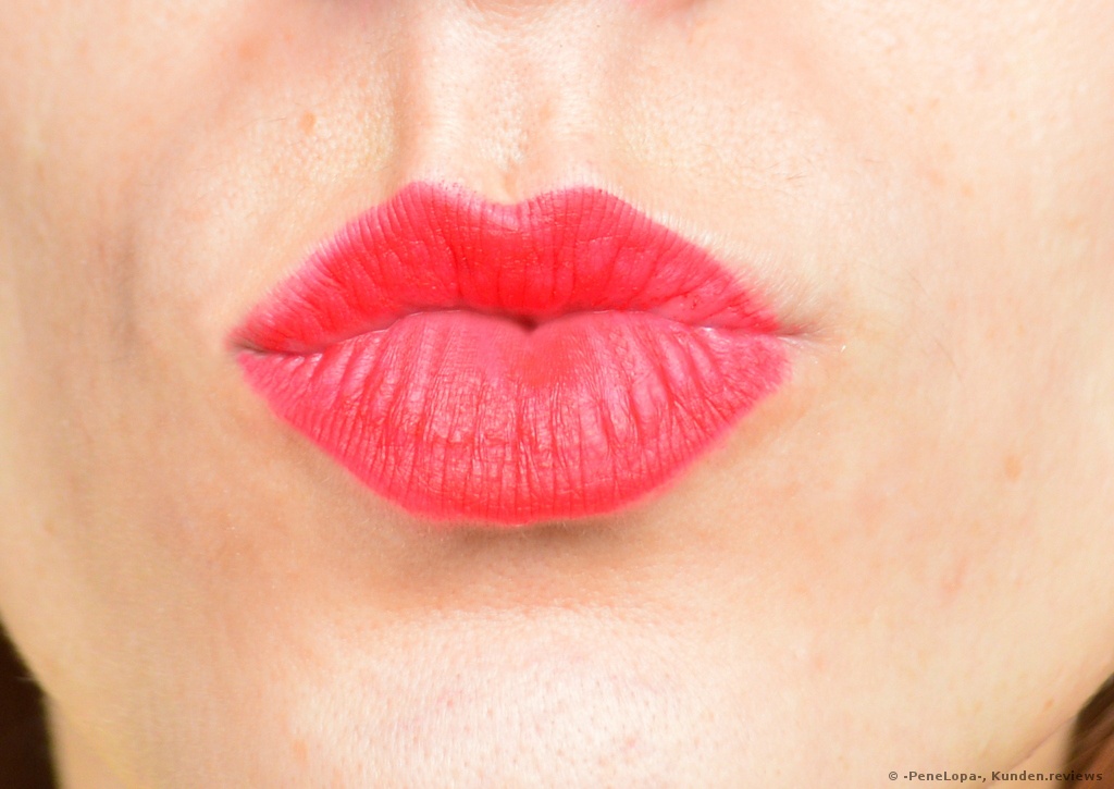 NYX SUPER CLIQUEY SATIN MATTE LIPSTICK Lippenstift Foto