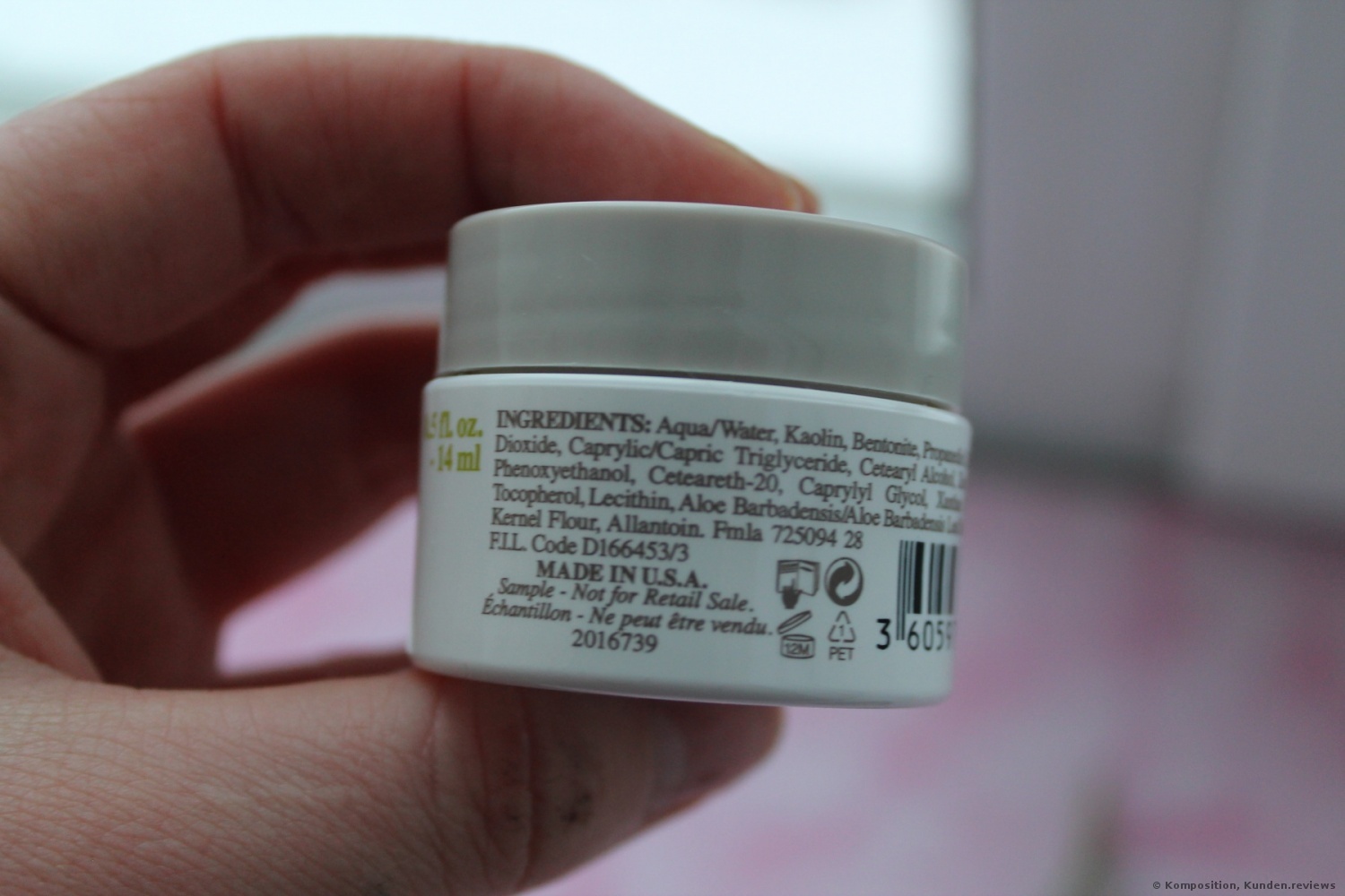  Kiehl's  Rare Earth Pore Cleansing Masque