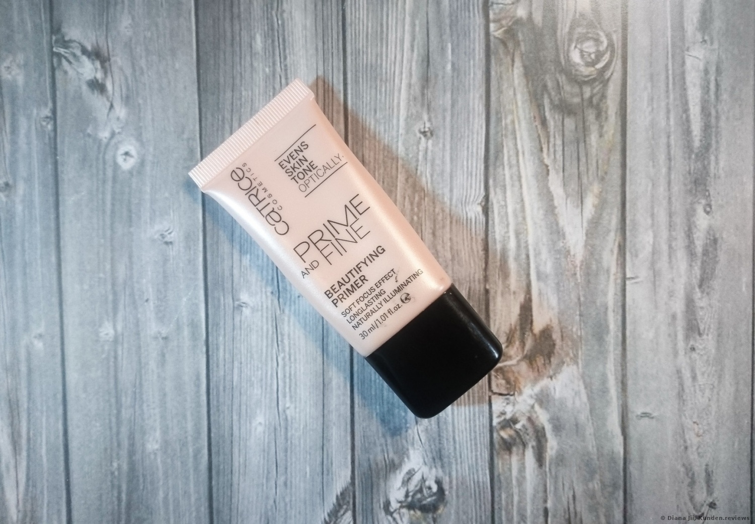 Catrice  Prime and Fine Beautifying Primer Foto