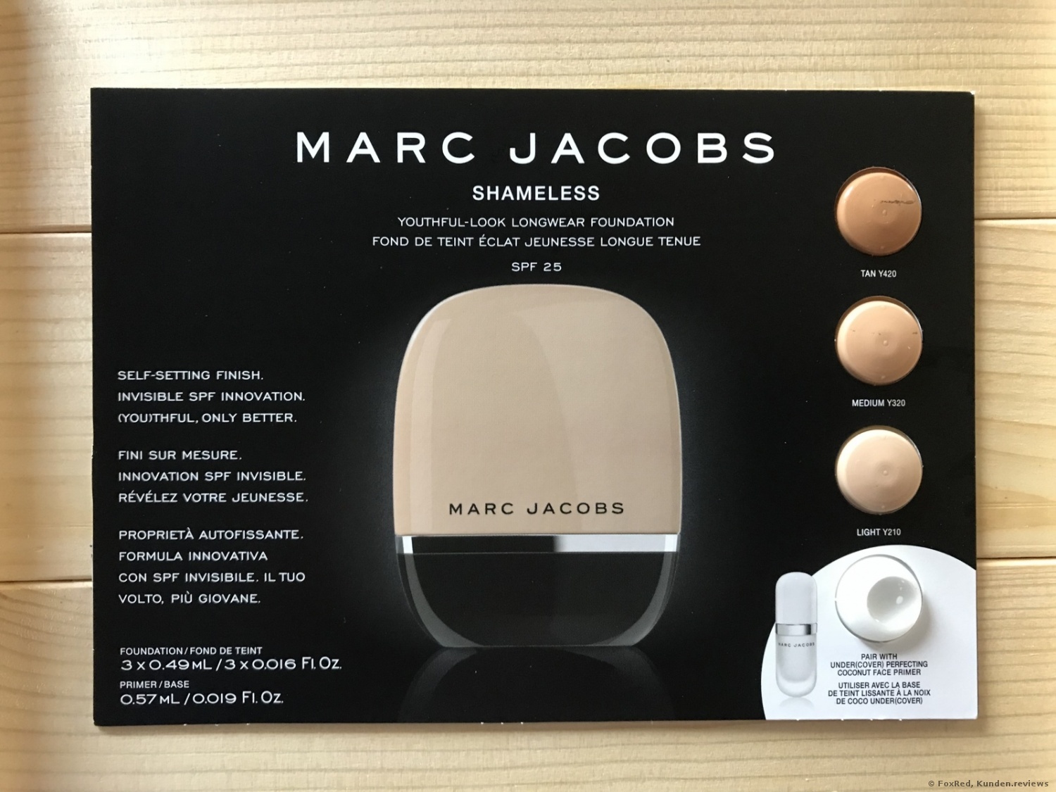 MARC JACOBS Shameless Youthful-Look 24-Hour Foundation
