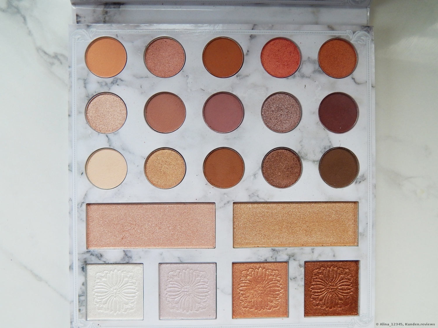 BH Cosmetics Carli Bybel Deluxe Edition - 21 Color Eyeshadow & Highlighter Palette Foto