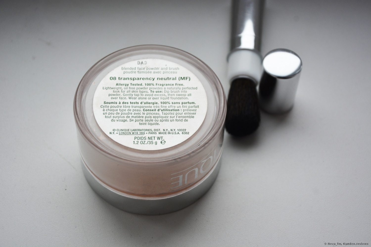 Clinique Puder Blended Face Powder and Brush